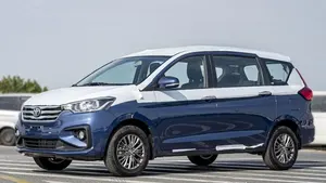 TOYOTA RUMI0N 2023 USADO, Volante a la Izquierda/Derecha - Product Image 2