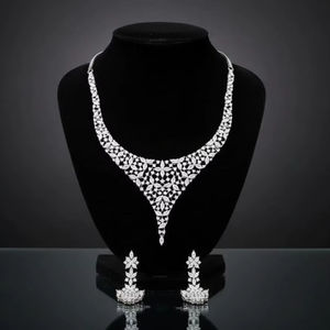 Conjunto de Collar de Diamantes Americanos con Pulido de Rodio Blanco Premium, Joyería de Diseño para Mujer, Ideal para Regalos y Celebraciones - Product Image 1