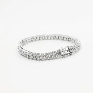 Hermosa pulsera de moissanita Pulsera personalizada de plata esterlina Regalo para ella - Product Image 1