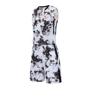 Uniforme de basket-ball de sublimation pour hommes en polyester dernière conception vêtements de sport Sublimation Basketball Uiform - Product Image 2