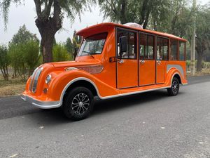 Venta Rápida: Jeep Pickup de Transporte Especial de Alta Velocidad, Autos Clásicos Vintage con Motor Turbo Diésel y Transmisión Automática para Adultos - Product Image 1