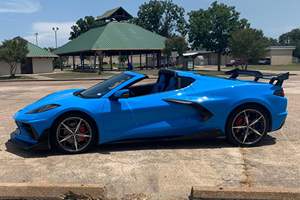 Corvette Stingray Coupé 2021, Motor V8 de 6.2 Litros, Paquete 3LT, Color Azul Rápido, Algunas Modificaciones - Product Image 3