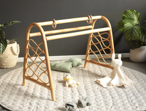 Dernier prix Style unique personnalisé rotin naturel bébé jouer activité infantile jouer gymnases enfants cadeau avec anneaux pour le plaisir mignon salle de sport - Product Image 4