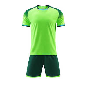 Vente en gros Thaiquality Chemise rétro classique respirante à séchage rapide Maillots de football personnalisés Futbol Maillot de football vintage - Product Image 6