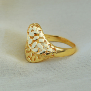 Último diseñador Anillo de latón Chapado en oro de 18 quilates Diseño de red de moda Accesorios de joyería para fiesta de compromiso para hombres y mujeres - Product Image 3