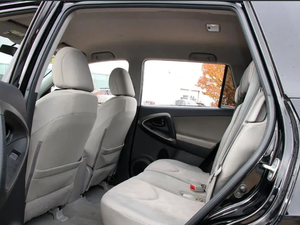 Toyota RAV-4 d'occasion certifiée 2011, essence, 2,5 L, 4 vitesses, traction avant, transmission automatique, conduite à gauche, conduite à droite, RAV 4 - Product Image 5