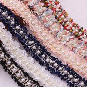 Garniture en dentelle perlée colorée, ruban perlé, ruban de perles, garniture en ruban perlé pour la décoration de la maison, robe de mariée - Product Image 3