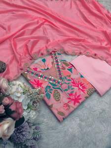 Nueva muselina de diseñador con estampado digital Kurti y pantalón con trabajo de encaje Chinon bordado trabajo Dupatta - Product Image 5