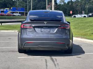 Limpieza de segunda mano 2022 Tesl-a Model X AWD eléctrico - Product Image 6