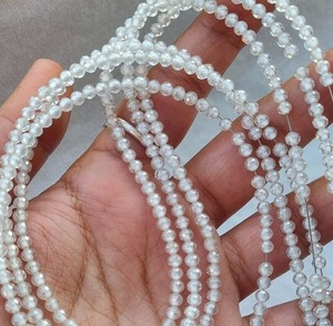 Perles de pierre de Moissanite blanche de qualité AAA de 4mm, bijoux personnalisés à facettes d'excellente coupe pour colliers - Product Image 2