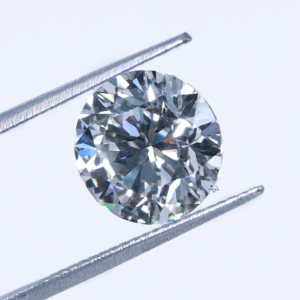 Experimente la elegancia atemporal Nuestro 1,5 CT Brilliant Cut Lab Grown Diamond Enhanced VVS Clarity Jewelry Applications IGI Certified - Product Image 3