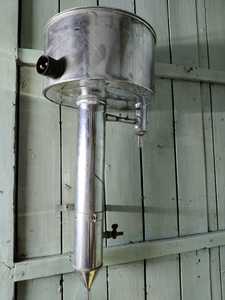 Aparato de Destilación de Agua Portátil de Acero Inoxidable Electrónico de 4L-10L, Instrumento de Laboratorio 220V 50Hz - Product Image 3