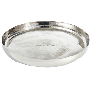 Juego de bandejas para servir de madera Encalada con asas de metal negro Decoración rústica encantadora para opciones de entretenimiento con estilo - Product Image 5
