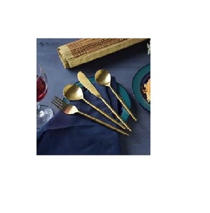 Juego de cubiertos dorados de acero inoxidable de lujo, juego de cubiertos de mesa portátil, cuchillo de Metal, cuchara, tenedor para uso en cocina de fiesta de boda - Product Image 6