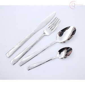 Ensemble de couverts de table en acier inoxydable écologique de qualité supérieure pour la maison, la cuisine et les réceptions |   Vaisselle élégante et moderne - Product Image 6