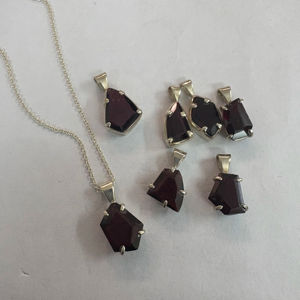 Gargantilla de Plata de Ley 925 Chapada en Oro de 18K con Piedra de Granate Natural, Regalo de Aniversario, Unisex, Venta al por Mayor, Estilo Hindú - Product Image 3