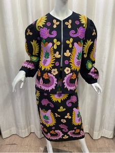 ชุดเทนนิสแนวสปอร์ตของผู้หญิงชุดสองชิ้นลำลองแขนสั้นพิมพ์ลายกระโปรงมินิอัดพลีทเข้ารูปปักตัวเลข - Product Image 2