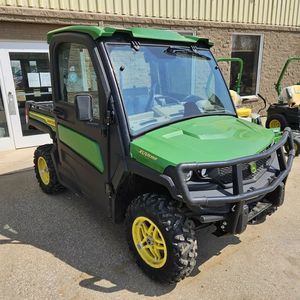 John Deere Gator XUV 835R 4x4 manuel haute puissance, moteur 2 temps, plus de 250 cm³, essence/diesel, certifié EPA EEC, prêt à l'emploi, utilitaire haute performance - Product Image 6