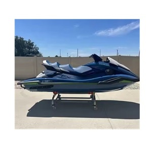 Moto Acuática Yamaha WaveRunner FX Cruiser SVHO 2025 de Alta Calidad, Supercargada, de 4 Tiempos, con Remolque - Product Image 6