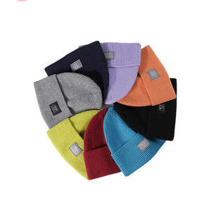 หมวกบีนนี่ใส่ได้ทั้งชายและหญิงสำหรับฤดูหนาวและหญิงบีนนี่ Y2K บีนนี่พิมพ์ลายสีทึบแผ่นหนังปัก3D ผ้าขนสัตว์อบอุ่นถักแบบพับติดโลโก้ได้ตามต้องการสำหรับผู้ใหญ่ - Product Image 3