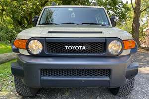 Toyota FJ Cruiser Trail Teams Édition Spéciale 2010 d'occasion (conduite à gauche/droite) - Product Image 5