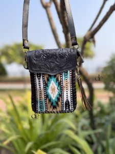 Aztec Saddle Blanket Leather Phone Purse Handtooled Elegante Tallado Sling Bolso Crossbody Phone Purse - Product Image 3