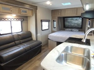 Remolque usado Coachmen Freedom Express 192RBS del 2021, listo para la venta. Remolques de viaje, caravanas, casas rodantes, autocaravanas. - Product Image 5