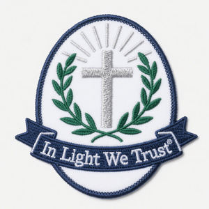 Parches Tejidos Personalizados de Alta Calidad y Ecológicos con Diseños de Alfabeto y Flores, Estilo Cosido para Uniformes Escolares - Product Image 4