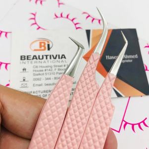 Pinzas de extensión de pestañas de acero inoxidable de alta calidad personalizadas Punta puntiaguda profesional Etiqueta privada Recubrimiento de color personalizado - Product Image 3
