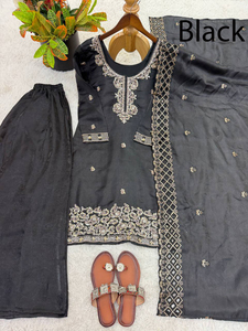 Traje Sharara de Georgette de Primera Calidad PinkCityBlocks con Diseños Indios Gharara para Mujeres Adultas, Sin Arrugas, para Diwali, Invierno, Venta al Por Mayor - Product Image 4