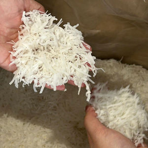 Noix de coco râpée de qualité supérieure du Vietnam 100% Noix de coco râpée pure et emballée hygiéniquement de haute qualité - Product Image 1