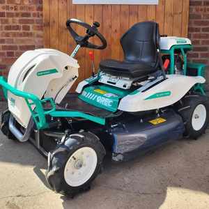 Tondeuse autoportée OREC Rabbit RM882 2025 RM982F 4x4 – Équipement de jardin robuste Rabbit – Prix - Product Image 1