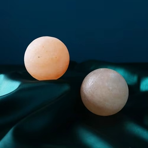 Bola de sal de roca rosa del Himalaya Jabón hecho a mano Masaje Compresa caliente Ducha Spa Rodillo-Bola de sal mineral natural - Product Image 5