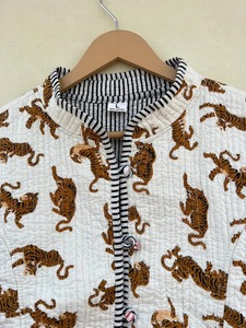 แจ็กเก็ตพิมพ์ลายสัตว์เสื้อโค้ทผ้าฝ้ายบุผ้า Boho สำหรับผู้หญิงแจ็คเก็ตผ้านวมใส่กลับด้านได้ทำด้วยมือน้ำหนักเบาพิมพ์ลาย - Product Image 3