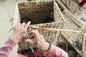 Cesta de Jacinto de Agua Estilo Ecológico para Organización del Hogar y Exhibición de Regalos, Suministro al por Mayor de 99D Vietnam - Product Image 3