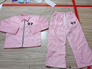 Conjunto Deportivo Cortavientos Unisex de Alta Calidad con Chaqueta con Cremallera y Bordado Estampado, Pantalones Jogger Ligeros de Nailon - Product Image 2