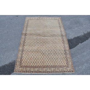 พรมขนสัตว์สีเบจสีน้ำตาลคลาสสิกขนาด3.7x5.6ฟุตทำด้วยมือทรงสี่เหลี่ยมผืนผ้าตุรกีออกแบบให้เป็นยางรองหลังสำหรับใช้ข้างเตียง - Product Image 1