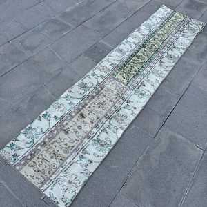 Alfombra Vintage de 1.7x7.4 pies, Alfombra Turca, Alfombra Floral Azul Verde - Product Image 2