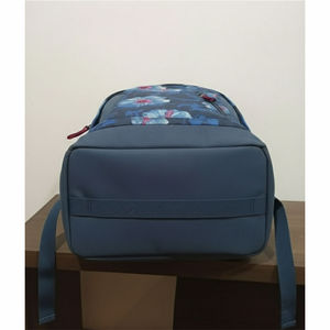 Sac à dos pour ordinateur portable unisexe léger, sac de voyage avec grande capacité et fermeture à glissière, disponible à un prix abordable aux États-Unis - Product Image 2