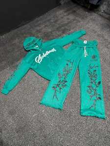 Levi 480GSM Hiver, à l'aspect vieilli sur le devant, sérigraphie et strass, double taille, en polaire polyester/coton, anti-plis, à capuche - Product Image 4