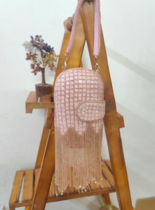 Sac à rabat en pierres de haute qualité, pochette artisanale pour femmes, soirée, fête, Inde, vente en gros, exportation - Product Image 2