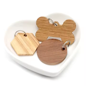 Etiquetas de identificación de mascotas de madera en forma de hueso ecológicas Etiquetas de collar grabadas personalizadas por Vietnam Craft - Product Image 3
