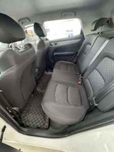 2025 1.5L 5MT SUV de Lujo Pequeño X3, Coche Usado en Perfecto Estado, Listo para Enviar - Product Image 3