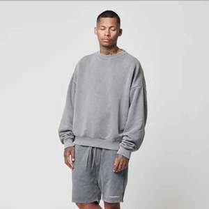 Impression personnalisée Pull en tricot à col rond Pull tendance à ourlet Pull de rue décontracté ample surdimensionné Tricots Pull personnalisé - Product Image 3