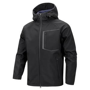 Chaqueta de lona de concha suave para hombre con capucha polar Invierno a prueba de viento e impermeable Diseño informal al aire libre - Product Image 4
