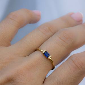 Bague en argent sterling 925 avec saphir serti clos, pour femme, idéale pour anniversaire, fiançailles, fête, mariage, look élégant - Product Image 3