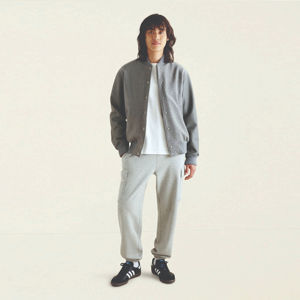 เสื้อแจ็กเก็ตแบบทีมเบสบอลสีเทาของผู้ชายเสื้อทีม2025แขนเสื้อหนังขนสัตว์ใส่สบายปกคอตั้งปักโลโก้กำมะหยี่ - Product Image 2