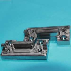 Haute précision +/-0.01mm ISO 9001 certifié pour les services de fraisage CNC en gros usinage acier aluminium laiton acier inoxydable cuivre - Product Image 6