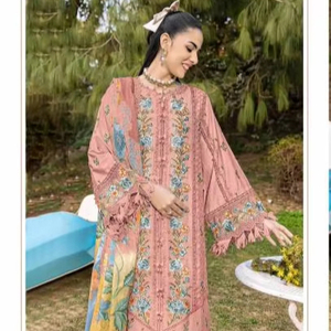 Dupatta en mousseline de soie de luxe lourde pour les costumes pakistanais Catalogue complet disponible Tarifs avantageux pour les tenues décontractées et les occasions de fête! - Product Image 1