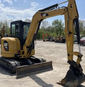 Mini-excavatrice 305E2 CR de 5 tonnes, modèle 2020, avec lame de poussée et chenilles en caoutchouc, 4009 heures de fonctionnement - Product Image 1